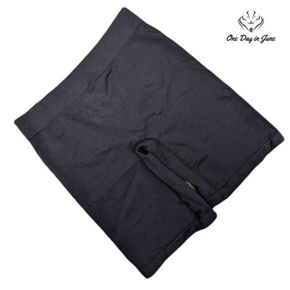 Bestena Seamless Slip Shorts Size L - Picture 2 of 2